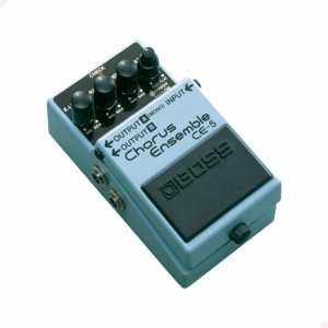 Pedal de Chorus Estéreo BOSS CE-5 Chorus Ensemble